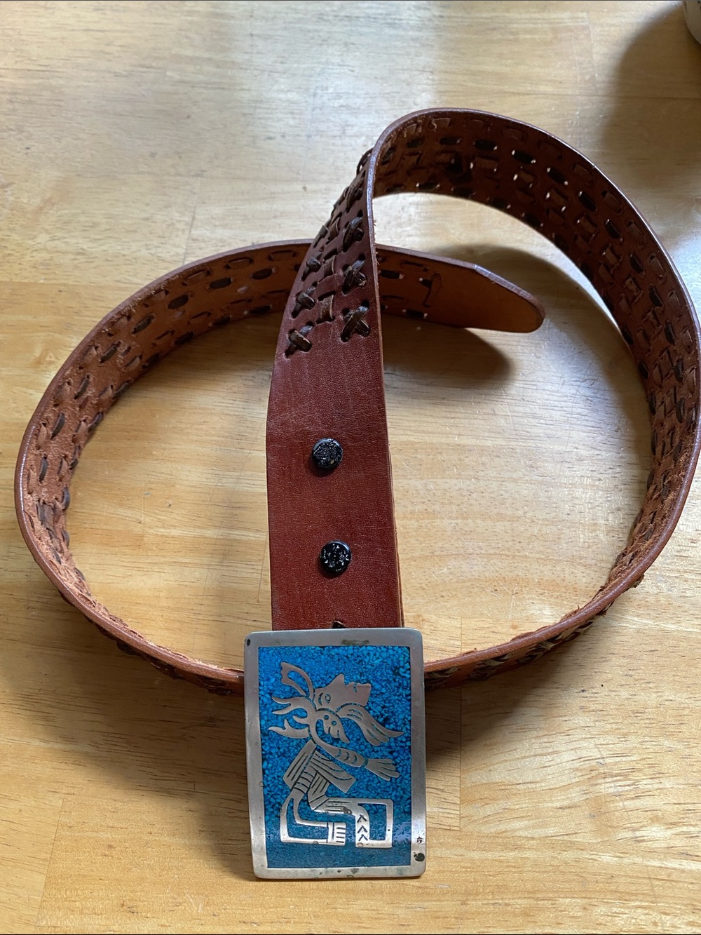 Belt Brown color Alpaca brand Leather Size 31-34” pre-owned condition